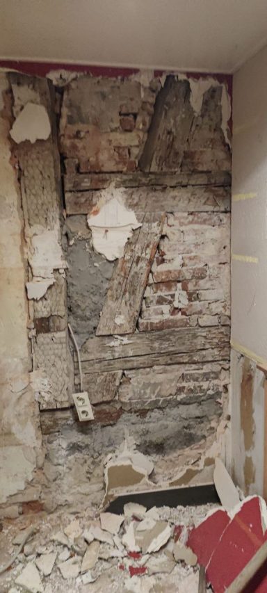 Drei Bauern Stüberl- Stube vor dem Umbau